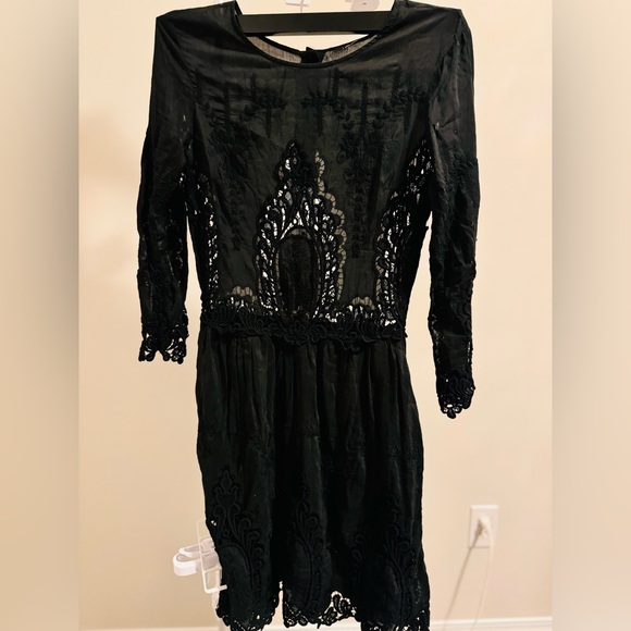 🆓 with $50 purchase Dolce Vita Valentina Dress - Picture 3 of 9